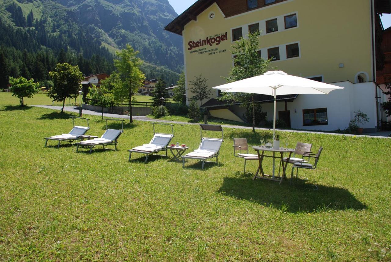 Pension Steinkogel Sankt Leonhard im Pitztal Exterior photo